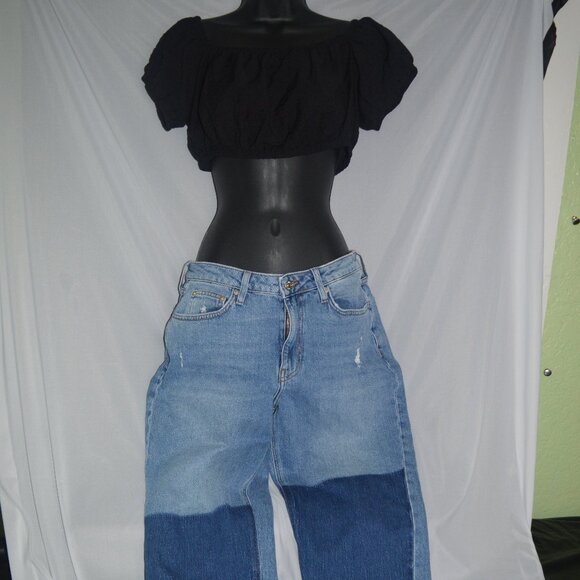 Forever 21 jeans and 2 shirts size small - Picture 2 of 6